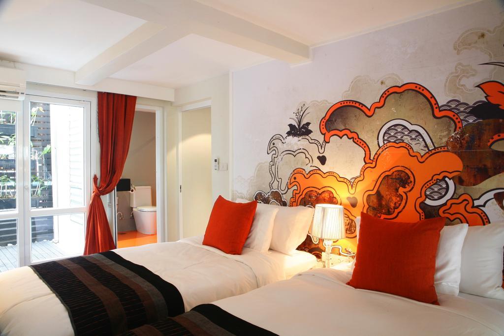 Seven Hotel Банкок Екстериор снимка