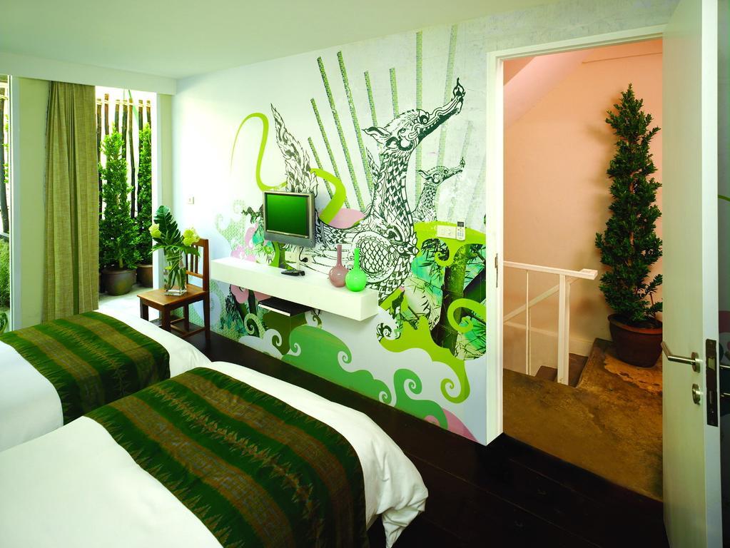 Seven Hotel Банкок Екстериор снимка